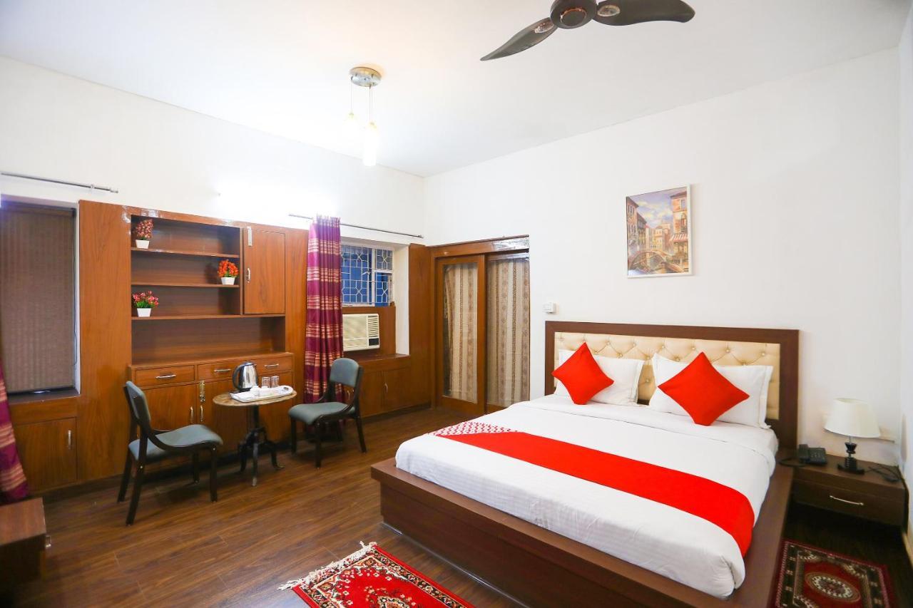 Oyo 62702 Golden Home Stay Yeni Delhi Dış mekan fotoğraf